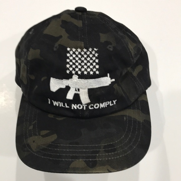 The Classic Other - I will not comply Rifle Weapon Cap Hat Mens. Black, tan (Camouflage)
